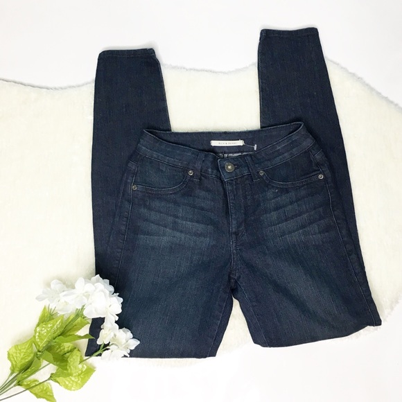 Baeful Zip Closure Skinny Jeans with Pockets main image 1
